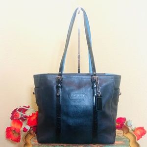 Coach Tote Vintage Black Leather